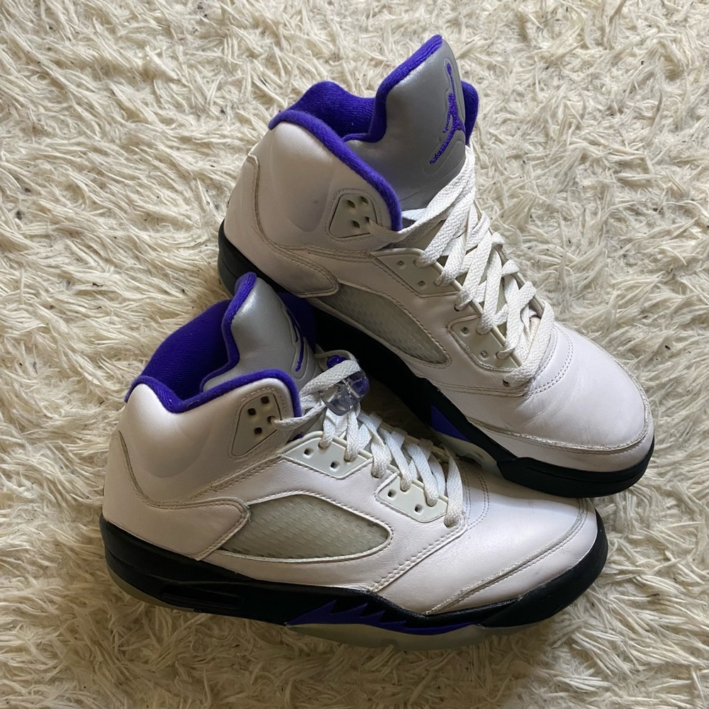 Jordan 5 dark concord Sz 9